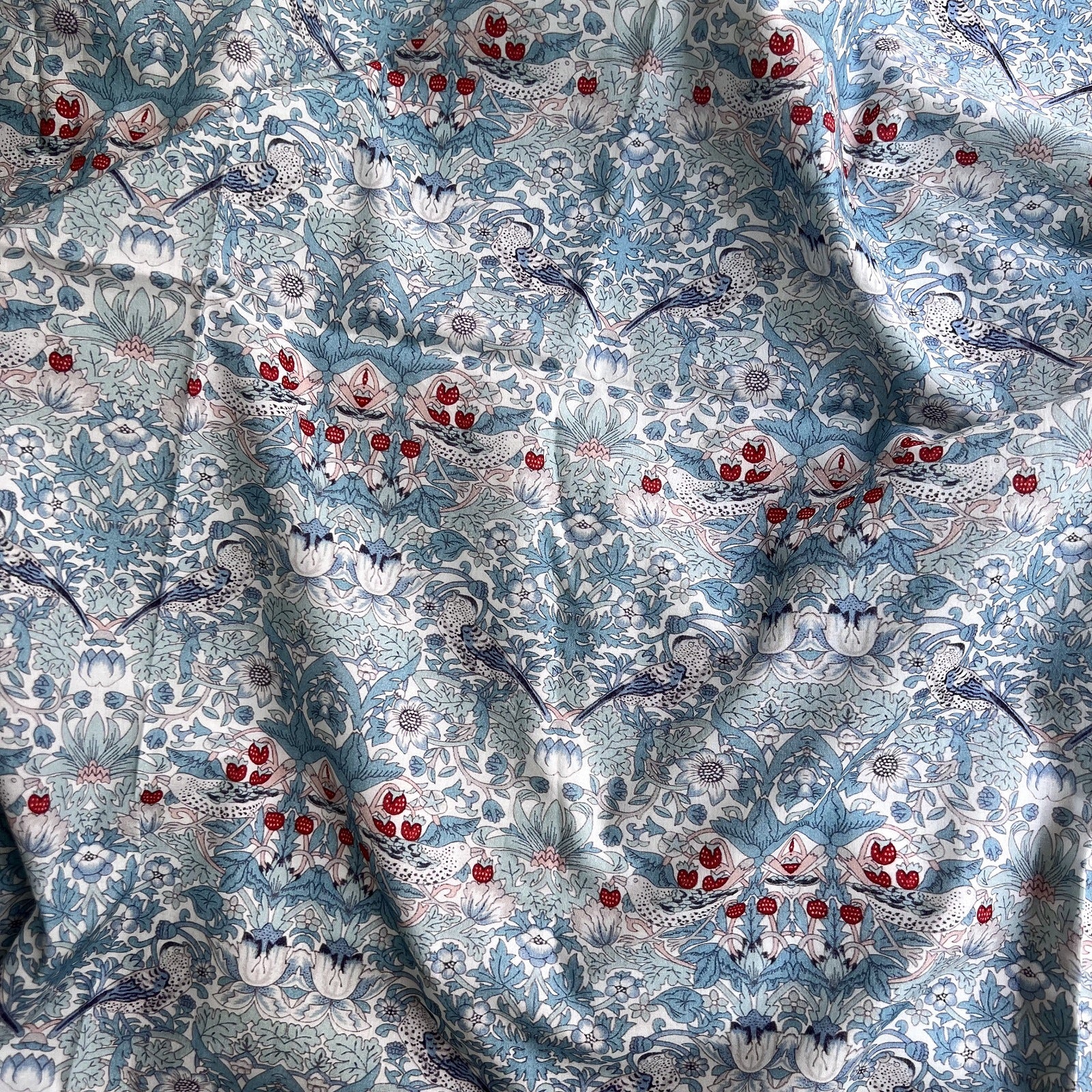 Strawberry Thief Printed Fabric for Cheongsam Dress